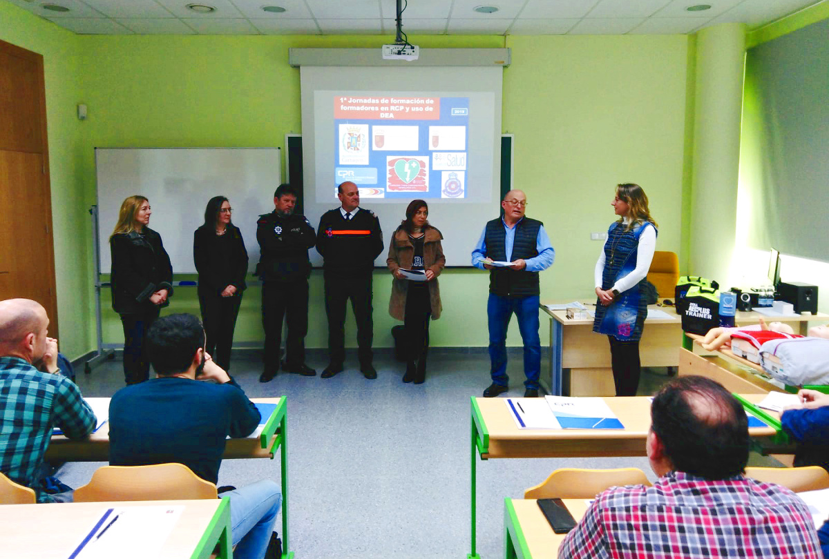 I Jornadas de formación de formadores en RCP y DEA en colegios de primaria