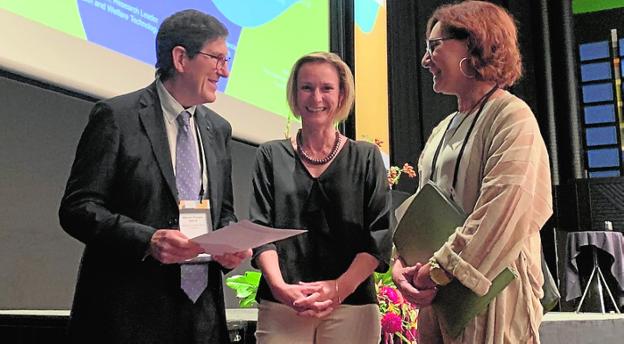 La UE premia la labor que se hace en la Región a favor de los mayores