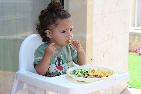 Alimentación en la infancia y  en la adolescencia